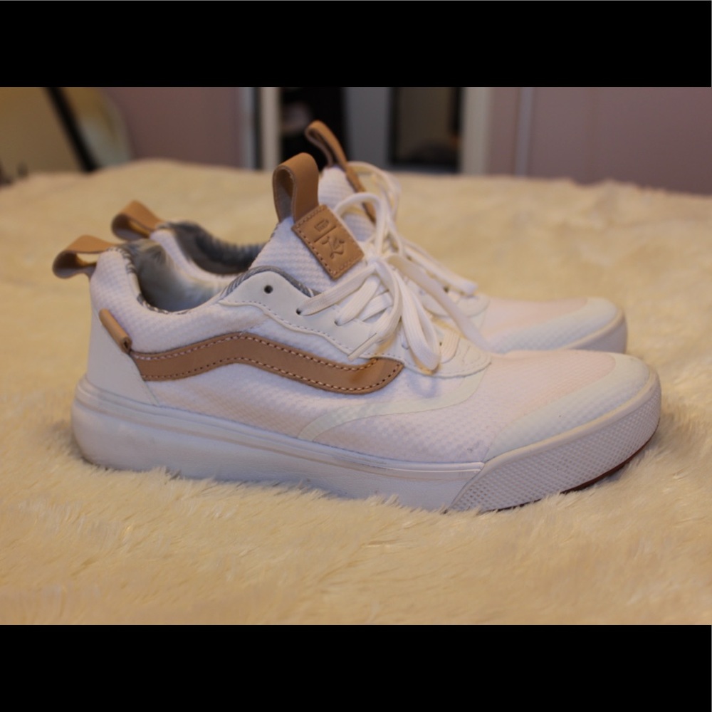 Vans UltraRange White Shoes